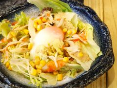 温泉蛋蟹柳沙拉-魔丼屋(日月光店)