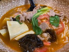 番茄肥牛米线-蒙自源小锅米线(金佰利店)