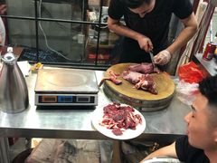 -指爱龙虾(金杨路总店)