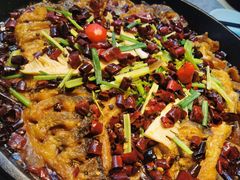 铁板鮰鱼-老板恋上鱼(恒隆广场店)