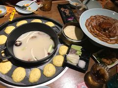 -三人行骨头王火锅(长寿店)