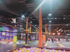 -Tenker Club弹刻极限主题公园 · 蹦床 · 团建 · 生日派对(大关店)