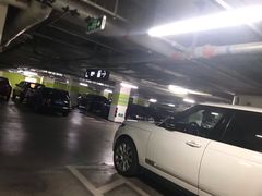 -三里屯SOHO-地下停车场