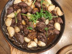 鸡心-老东镇啤酒屋海鲜加工·蒸汽海鲜·海鲜烧烤(台东店)