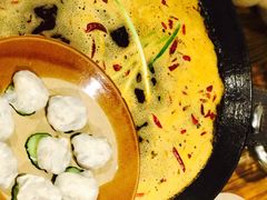 -周幺妹重庆老火锅(银泰城总店)