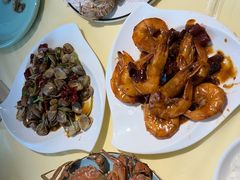 -嗨辣小聚·盘锦河蟹·海鲜烧烤龙虾(盘锦十年好店)