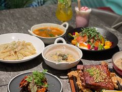 -SHADOWS•Bistro&Eatery(安福路店)
