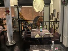 -LESCEDARS  Bistro香柏树(外滩店)