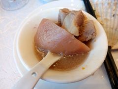 莲藕排骨汤-亢龙太子酒轩(东湖店)