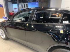 -TESLA 特斯拉(上海太古汇体验店)