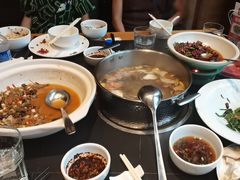 -黔蘑菇四季餐厅(观山湖店)