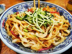 老北京炸酱面-门框胡同百年卤煮(新街口店)