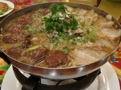 -闯关东东北农家菜(崂山石老人店)