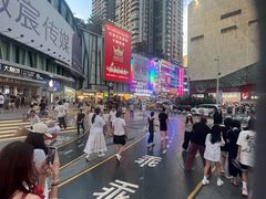 -观音桥步行街
