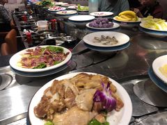-钱小主·自助回旋烤肉火锅餐厅(东方新天地店)