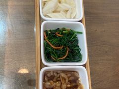 -鲁南仔·滕州炒鸡(经三路店)