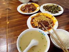 -温记府廟豆汤饭·始于1955年(海椒店)