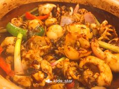 沙煲酱香啫墨鱼仔-朱仔记食府(江南大道店)