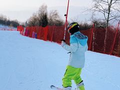 -鳌山滑雪度假区