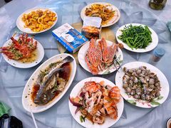 -鸿港海鲜批发市场