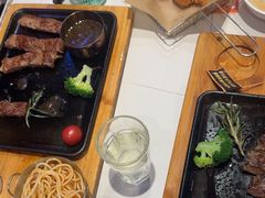 -豪享来牛排(人民店)