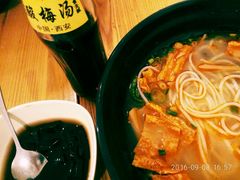 螺蛳粉-螺小胖柳州螺蛳粉(钟楼总店)