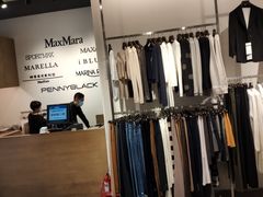 -MaxMara(燕莎奥特莱斯店)