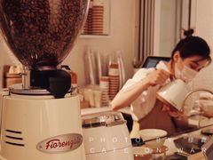 -Cafe on warm(丹霞店)
