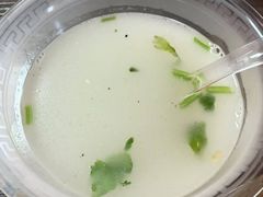 -雪湖煜辰鱼头老店(雪野湖店)