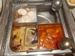 四格鸳鸯锅-海底捞火锅(枫蓝国际购物中心店)