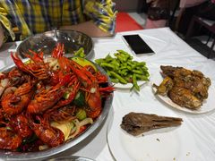 -强强龙虾馆