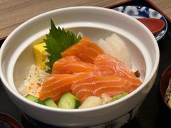 三文鱼刺身饭定食-小山日本料理(兴业太古汇店)