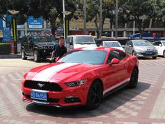 停车场-厦门庐山大酒店