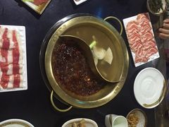 -怡品川宇火锅(宝立方店)