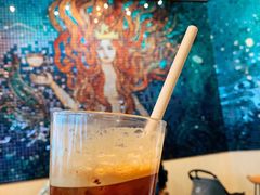 -星巴克臻选(上海合生汇1F店)