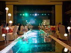 -南京双门楼宾馆(盐仓桥地铁站阅江楼店)