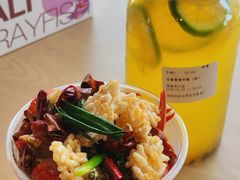 -巴厘龙虾·榜首油焖大虾(音乐学院·沿江酒馆店)