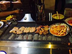 -马路牙子地桌烤肉(工体店)