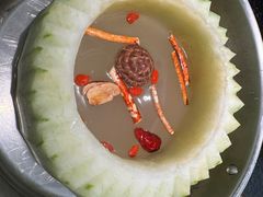 -得意咚瓜·顺德鱼生·冬瓜盅火锅
