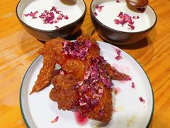 -勺子米线·云南传统小吃市集(四方街店)