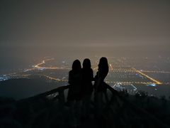 -鬼笑石后山停车场