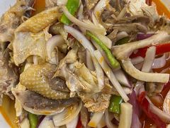 -乡村馕坑肉·烧烤·新疆菜·本地人更爱吃(阿勒泰首店)