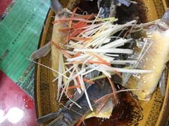 -乡土特色.冷锅鱼.牦牛肉汤锅