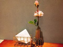 桌面佈置-POKEE VIA&Brunch·维娅(重庆来福士店)