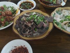 -小杨翘脚牛肉
