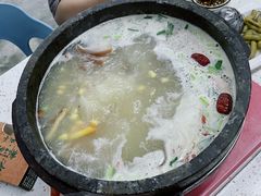 墨脱石锅-墨脱石锅椰子鸡•海鲜糟粕醋(榆亚路店)