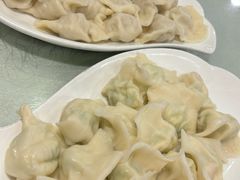 角瓜鸡蛋虾仁水饺-黄家饺子东北特色菜馆(湖滨商业街店)