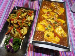 -香巴拉云南餐厅(华莱坞店)