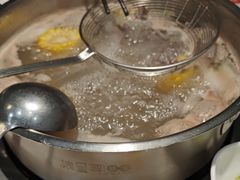 -浪里寻·臻牛养生牛肉火锅(方圆荟店)