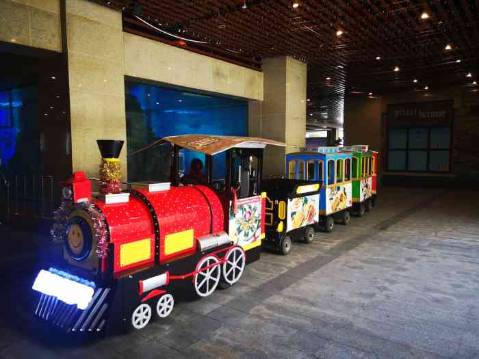 鎏嘉码头水族馆-"小小水族馆,这个位置在鎏嘉码头,不清楚是.